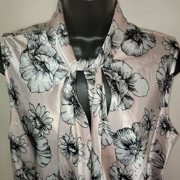 Anne Klein Tie Neck Sleeveless Satin Floral Blouse top Size XL - Picture 3 of 7